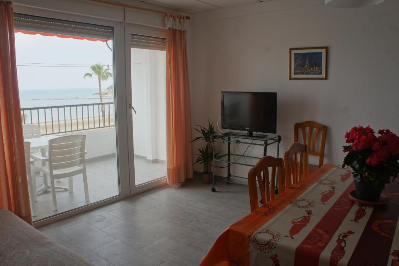 Apartamento Dos Dormitorios, Primera Linea Y Aire Acondicionado Peniscola Ngoại thất bức ảnh