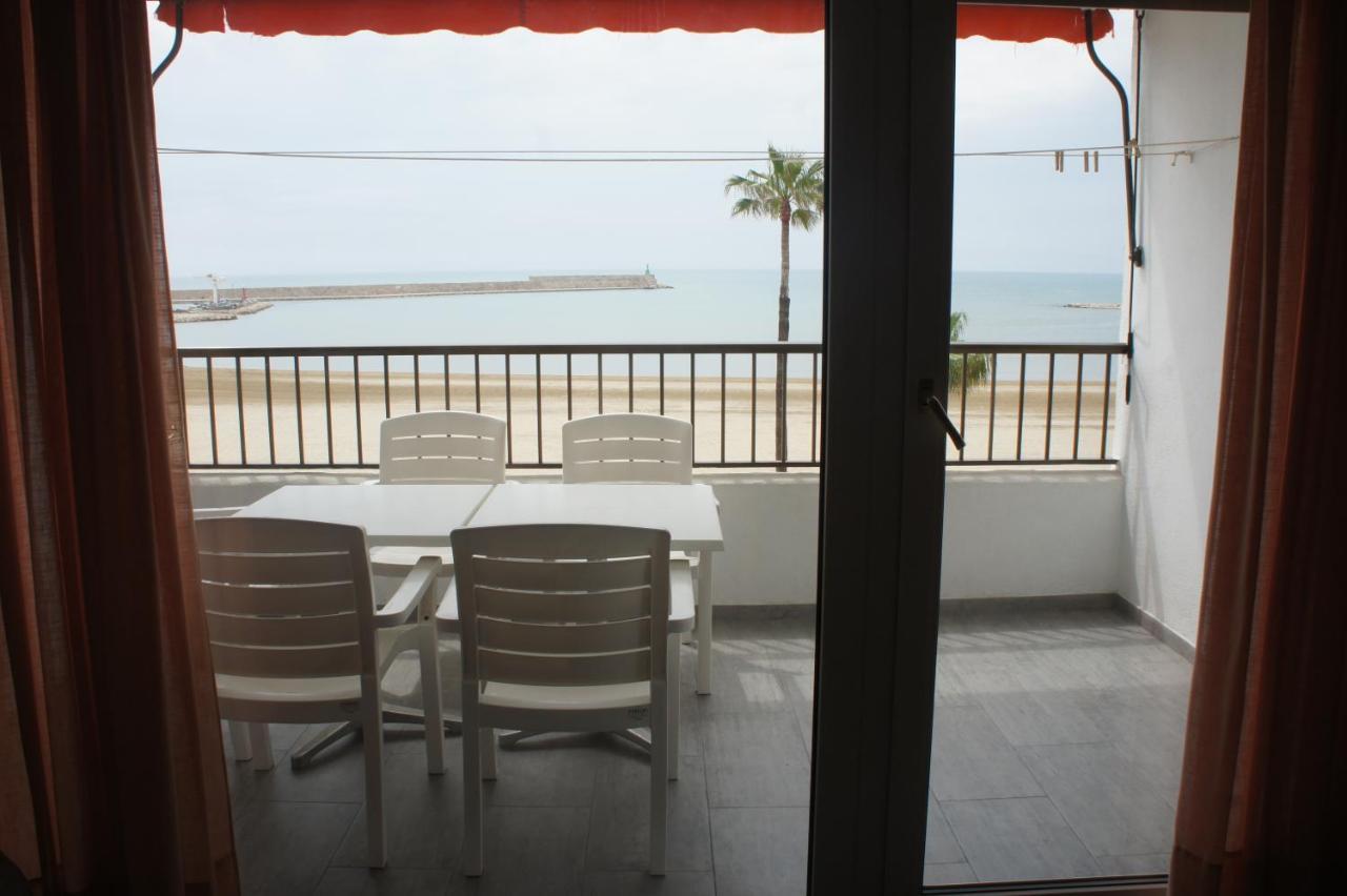 Apartamento Dos Dormitorios, Primera Linea Y Aire Acondicionado Peniscola Ngoại thất bức ảnh